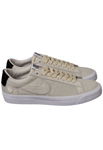 MEDICOM TOY - NIKE SB ZOOM BLAZER LOW QS